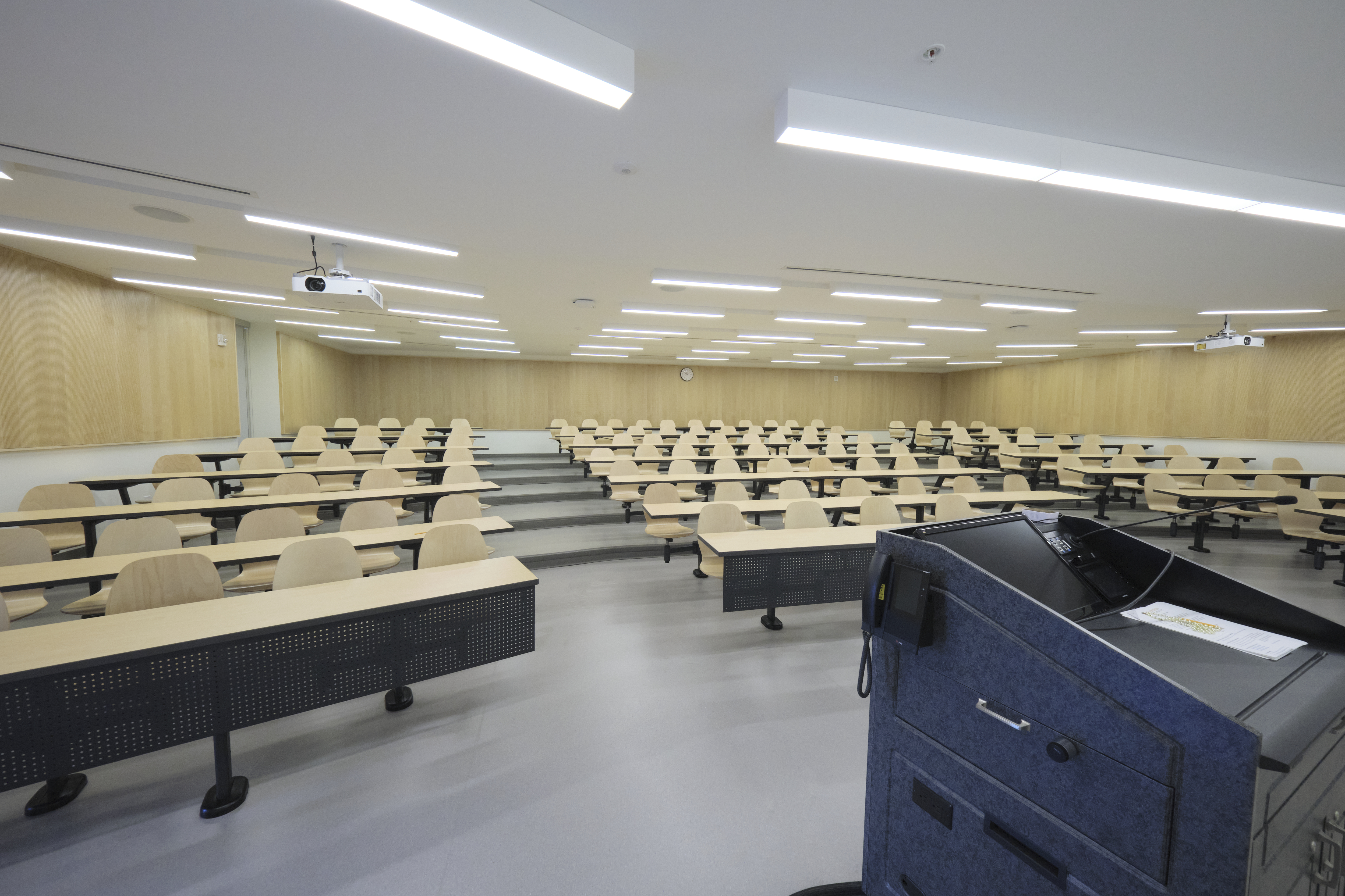 Classroom with theatre style seating